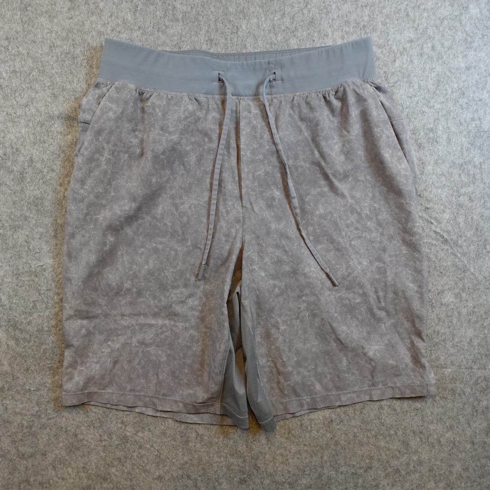 Lululemon Shorts Men Medium Gray T.H.E. Liner 9" Gym Workout Athletic